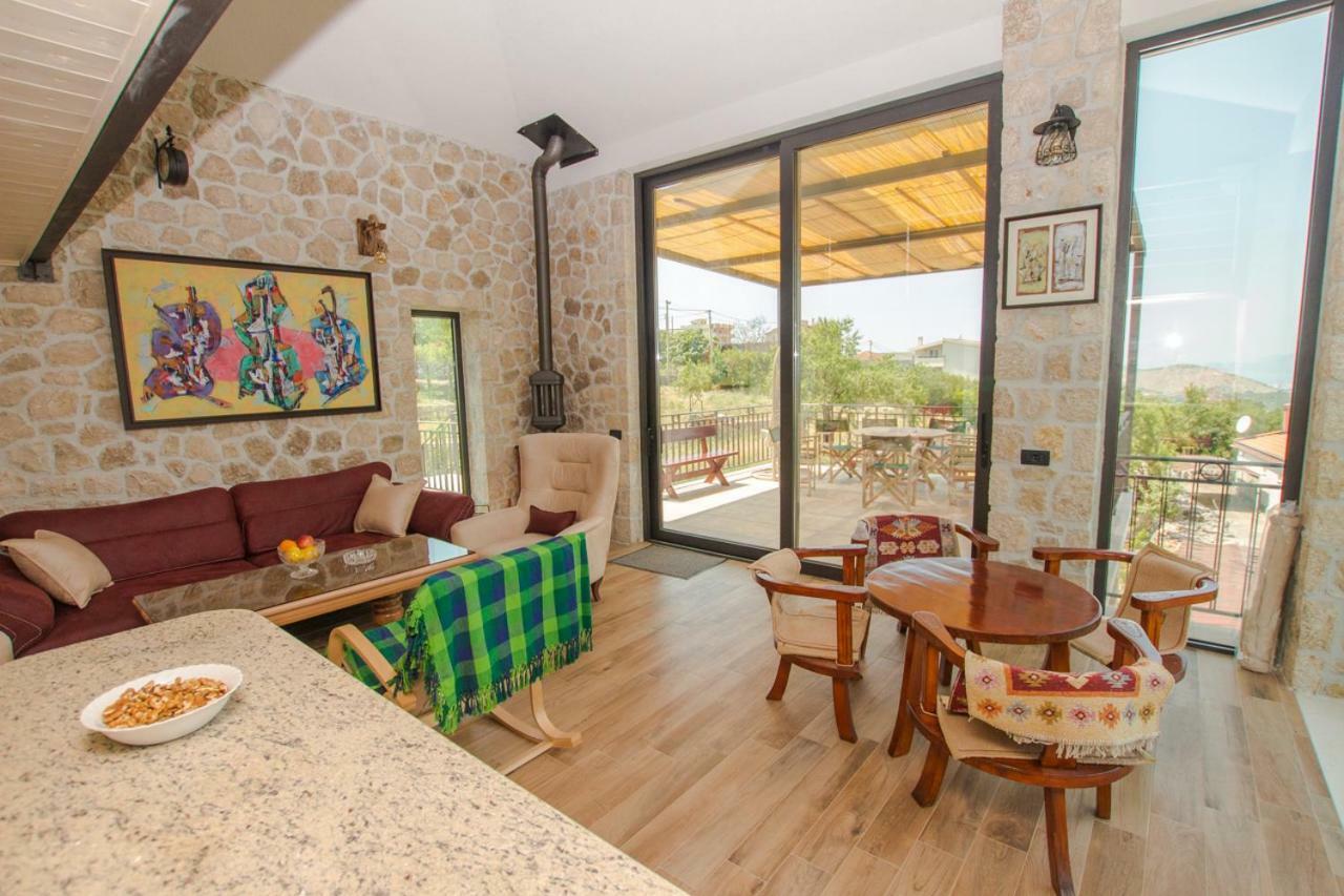 Stone Villa Uk - Dobra Voda Bar Eksteriør bilde